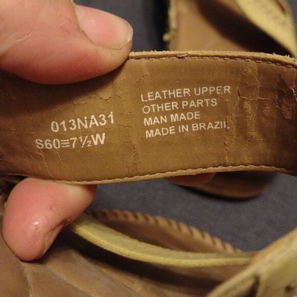 WOMENS spring green Naturalizer SLIP ON SANDALS Leather 7 1/2 Woven Design - Picture 6 of 7